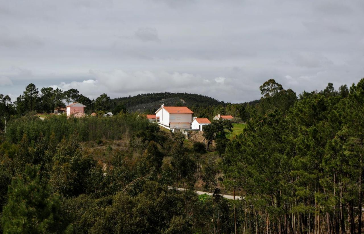 Quintinha Do Outeirinho Bed & Breakfast Soure Exterior photo